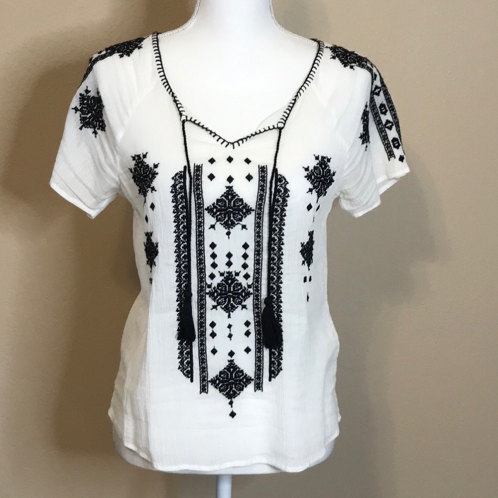 Lucky Brand Embroidered Peasant Top